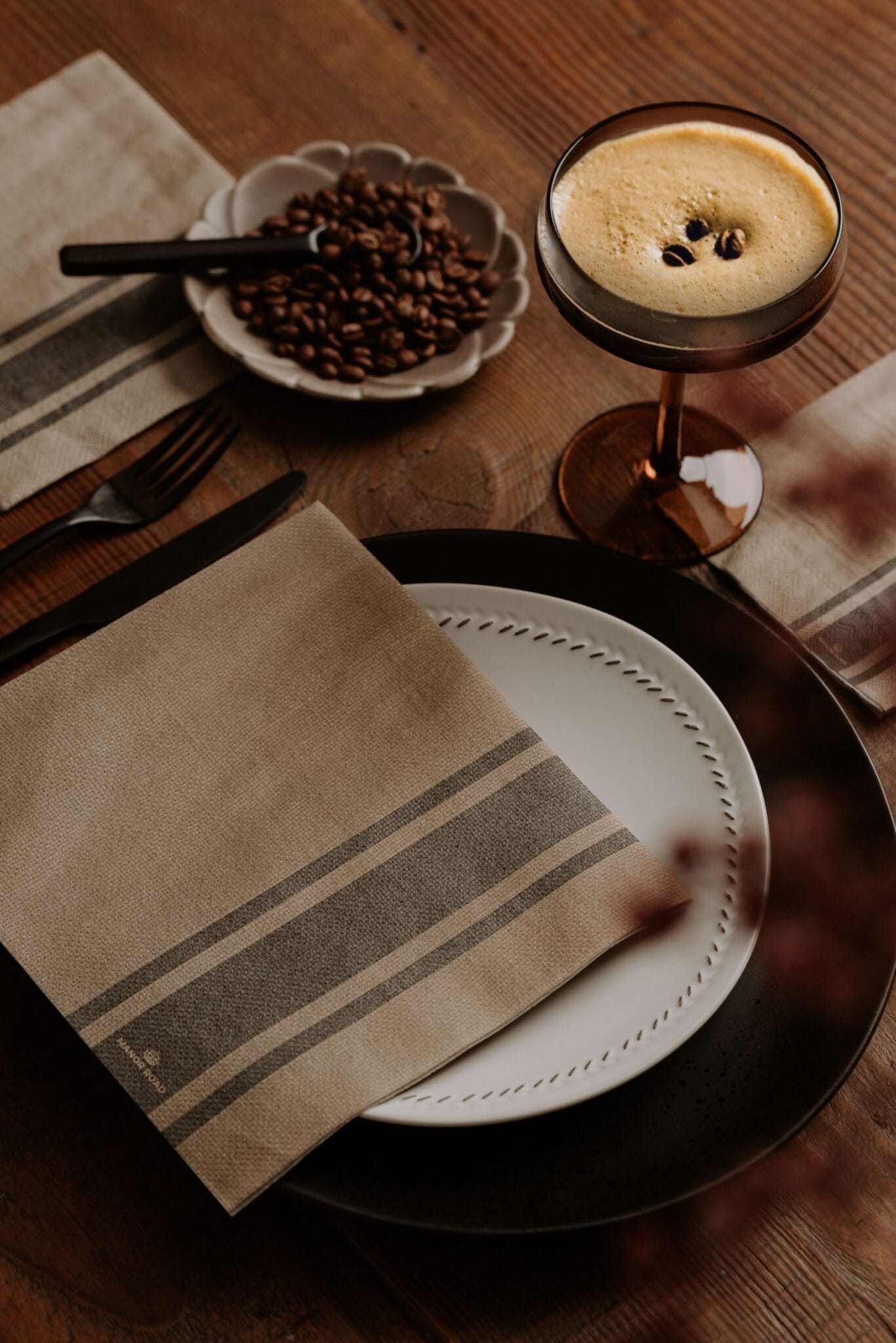 Coffee Stripe Linen Napkins – Dinner