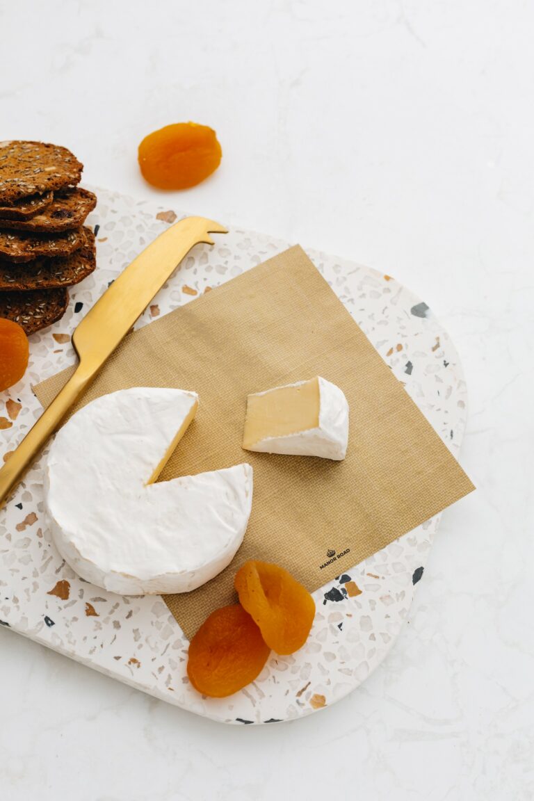 Gold Linen Cheese Board Presentation Cards