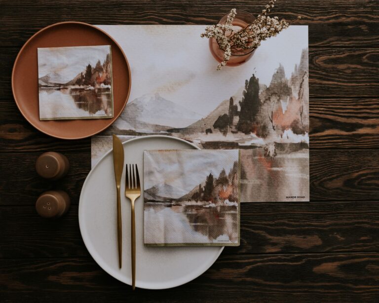 The Lake – Dinner